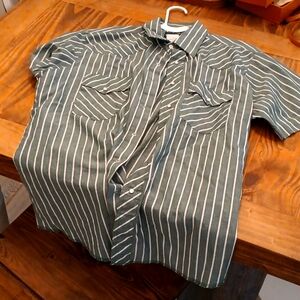 Green wrangler shirt